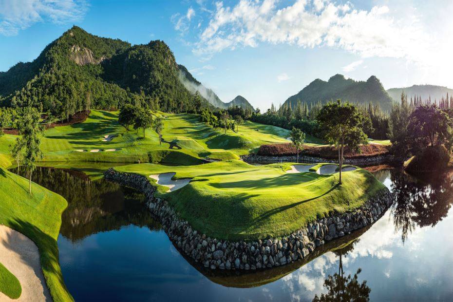 Island Green, Black Mountain Golf Club, Hua Hin, Thailand